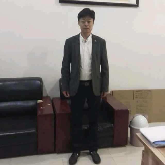 蓝天白云的第一张照片--永州相亲服务中心