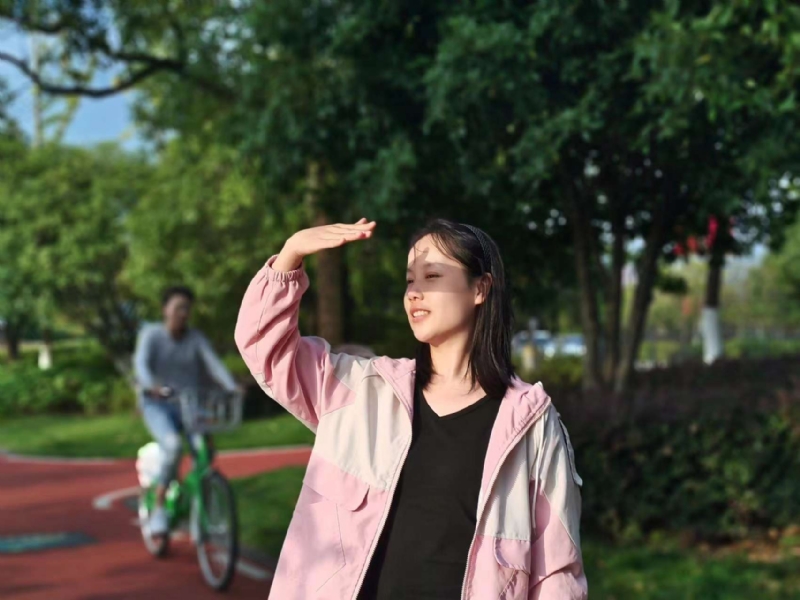 达拉崩吧的第一张照片--永州相亲服务中心