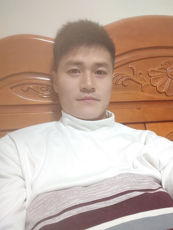 网球罗的第四张照片--永州相亲服务中心