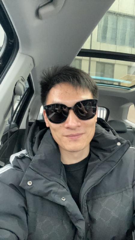 男孩的第一张照片--永州相亲服务中心