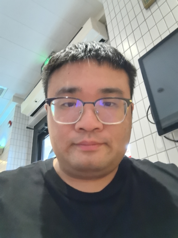 君临天下的第三张照片--永州相亲服务中心