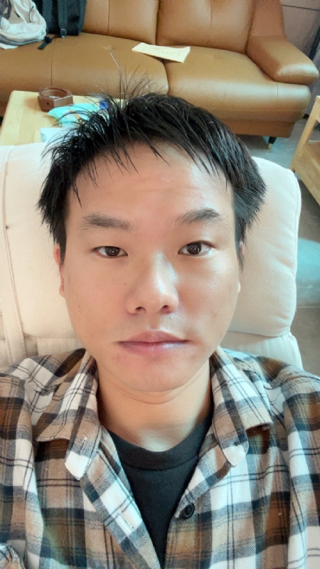 向日葵的第一张照片--永州相亲服务中心