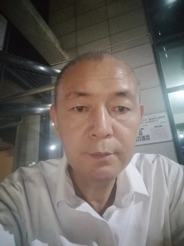 老李的第一张照片--永州相亲服务中心
