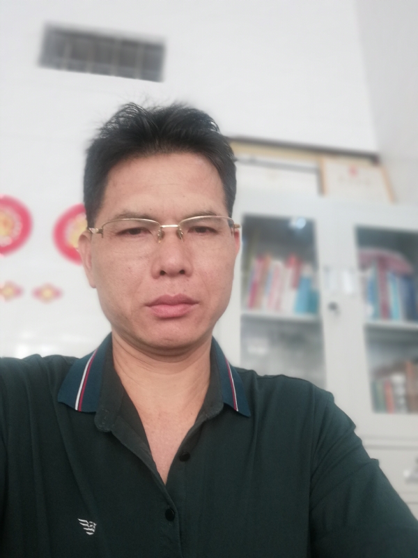 后视镜的第一张照片--永州相亲服务中心