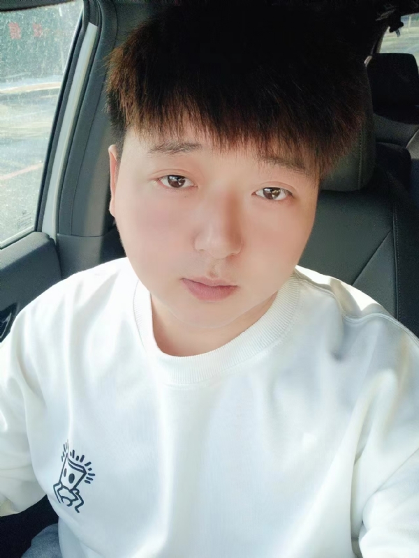 可乐加冰的第一张照片--永州相亲服务中心