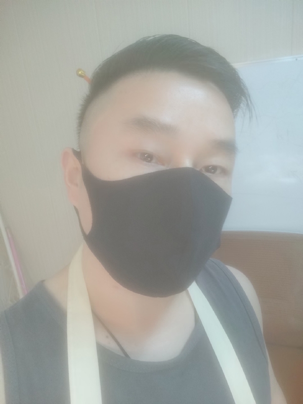 Poluk秦的第二张照片--永州相亲服务中心
