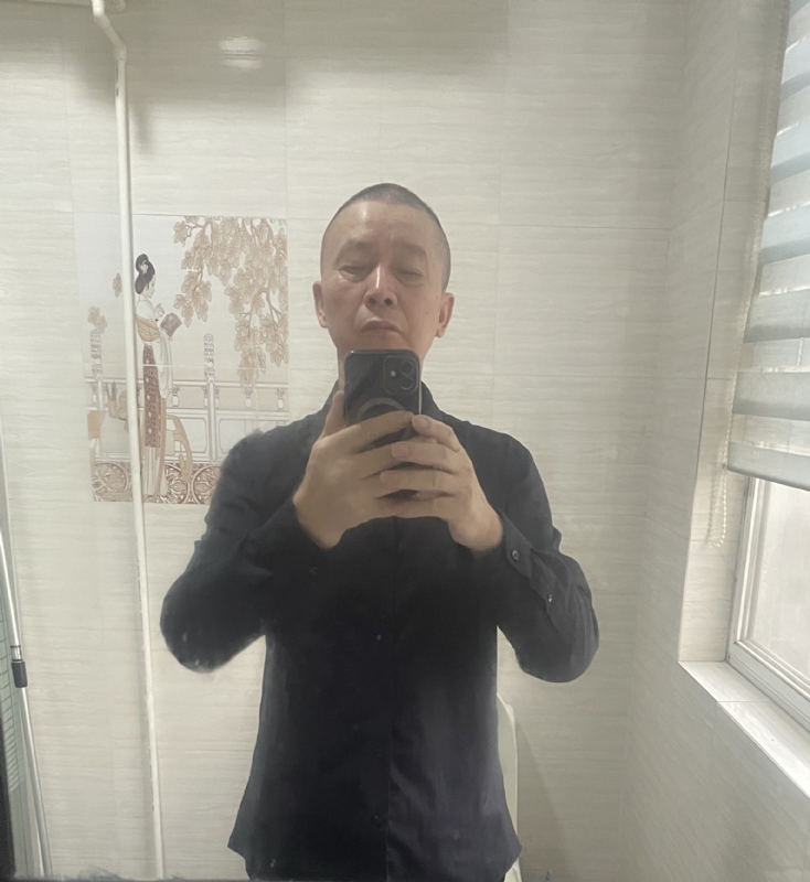 荣哥的第一张照片--永州相亲服务中心