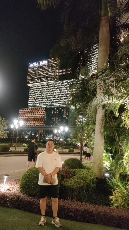 熟悉的身影的第一张照片--永州相亲服务中心