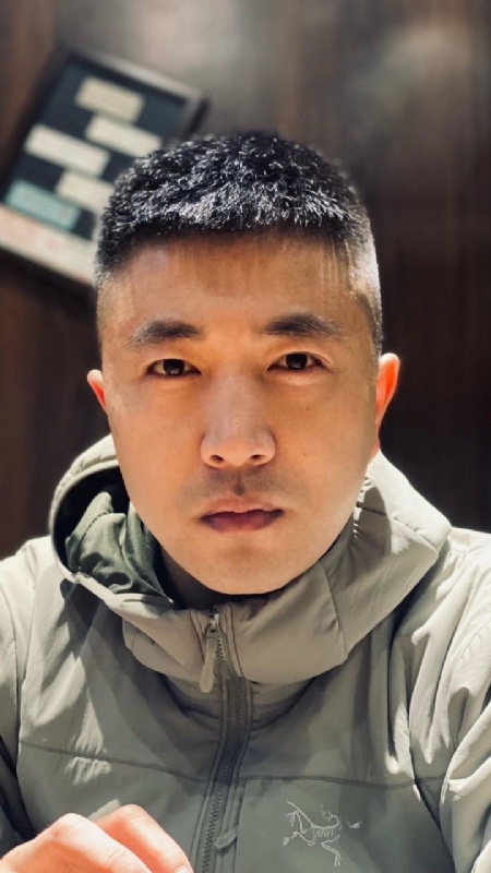山中何缘的第一张照片--永州相亲服务中心