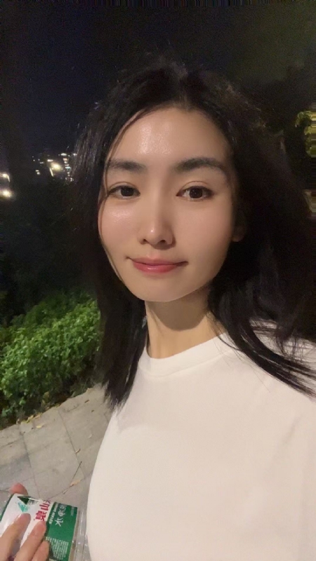 pan的第一张照片--永州相亲服务中心