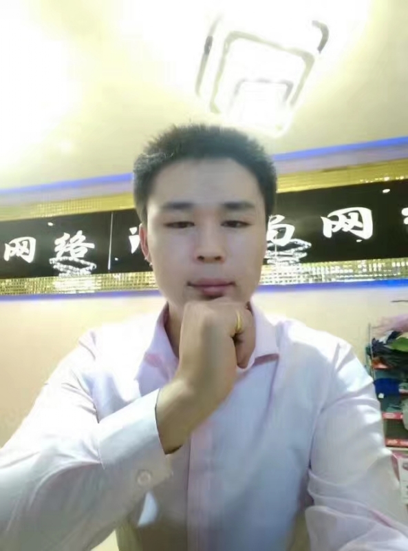 沉默寡言的第一张照片--永州相亲服务中心