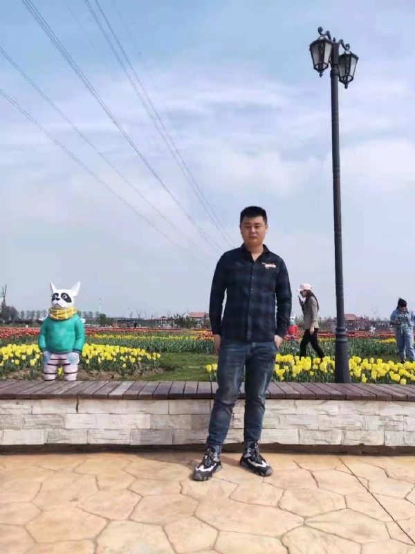 海阔天空的第一张照片--永州相亲服务中心