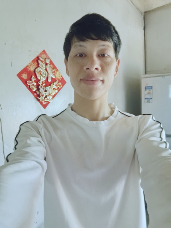夏风微凉的第一张照片--永州相亲服务中心