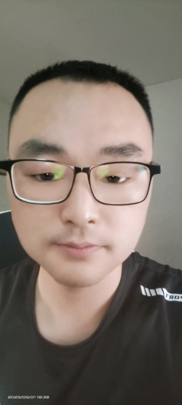 潮湿的心的第一张照片--永州相亲服务中心