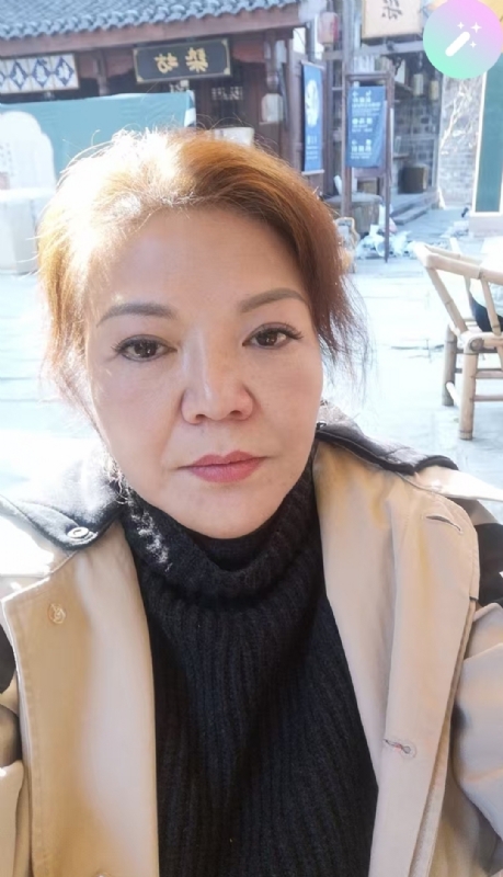 宛霞的第二张照片--永州相亲服务中心