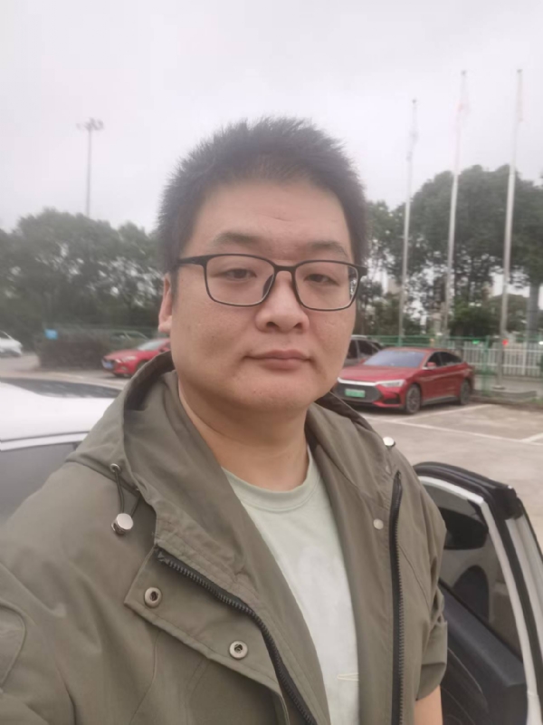 Russell的第一张照片--永州相亲服务中心