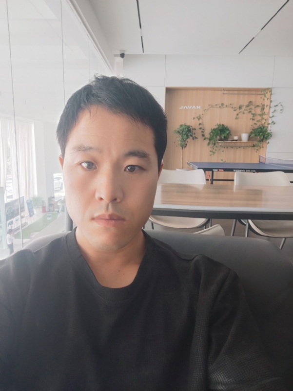 吊挂看风景的第一张照片--永州相亲服务中心