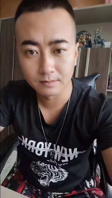 Luck耀的第一张照片--永州相亲服务中心