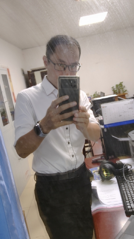 老蔡先生的第一张照片--永州相亲服务中心