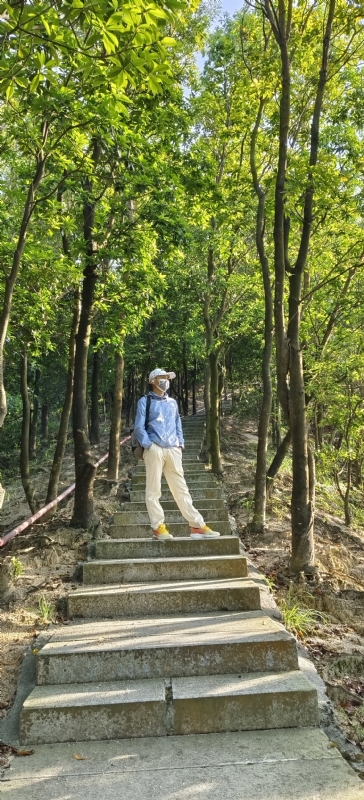 书衣的第三张照片--永州相亲服务中心